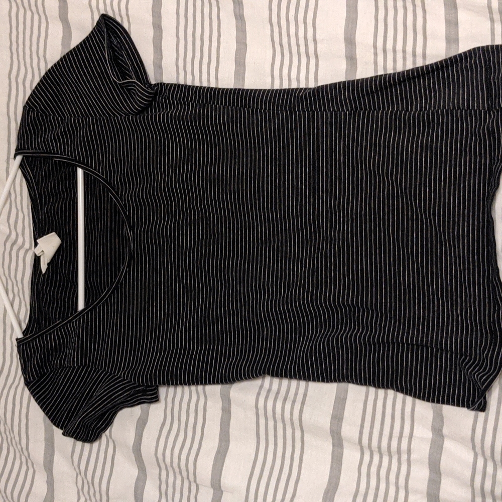 Black/white striped